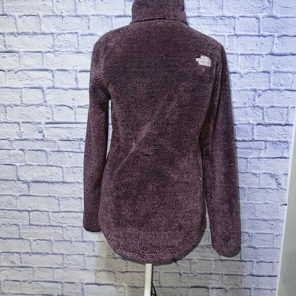 The North Face Mauve Women's small Osito Full Zip Fleece Jacket Fuzzy Cozy Warm - Picture 12 of 13